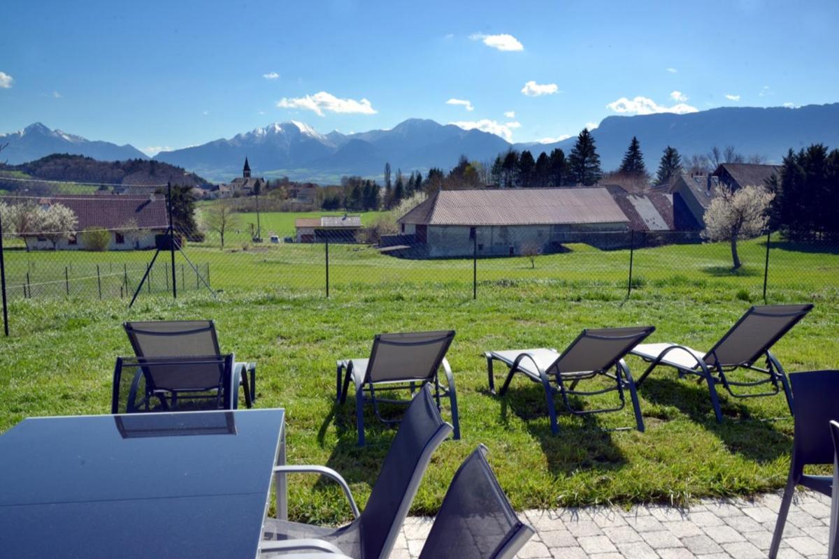 Le Gite La Passerelle Se Situant Dans Le Trieves Dans L Isere Pour 14 Personnes Lavars Esterno foto